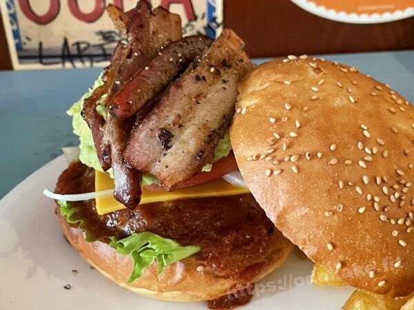 2022/7 アボカド自家製ベーコンバーガー@Zooton's(ズートンズ 久茂地店)