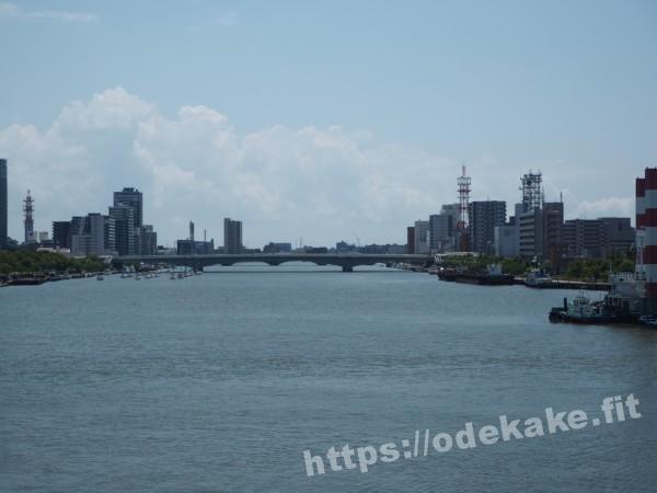 旅の写真（新潟港を出発）