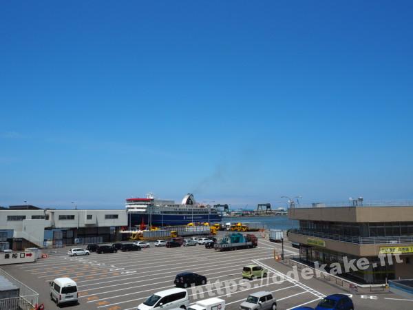 旅の写真（佐渡汽船ターミナルからの眺め）