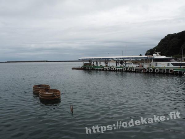旅の写真／たらい舟と観光船