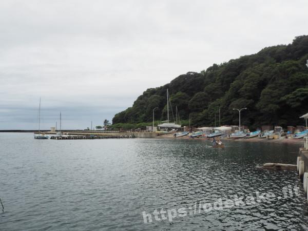 旅の写真／たらい舟から見る小木港