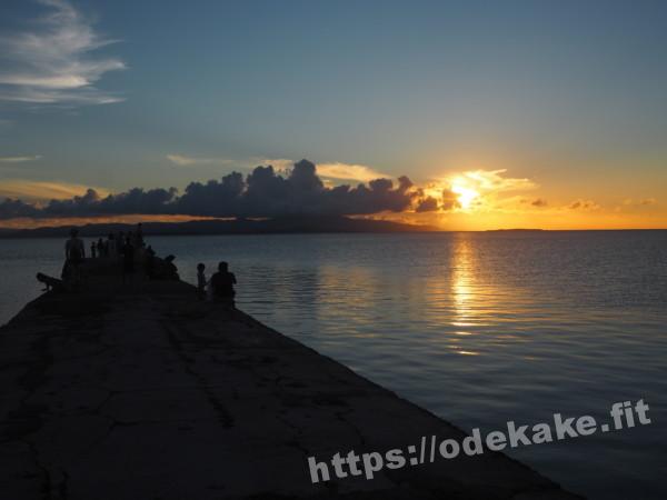 旅の写真／竹富島の西桟橋の夕陽