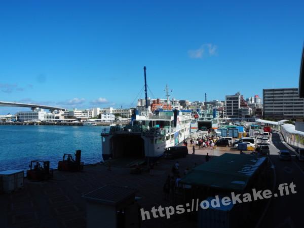 旅の写真／那覇の港とまりんのテラスからの風景